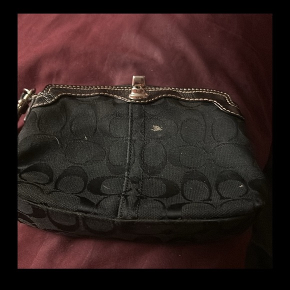 COACH WRISTLET LEGACY LEATHER - Picture 8 of 8